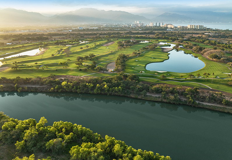 Upon his arrival at the PGA TOUR Mexico Open at Vidanta, Jon Rahm confirms his love and gratitude for Mexican hospitality: “It makes me want to come back.”